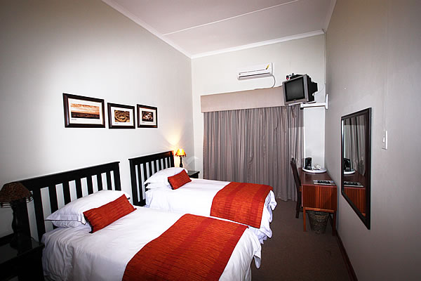 Jansenville Hotel Accommodation